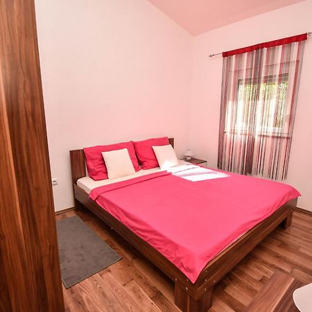 Apartmani Lukic Vir Bagian luar foto