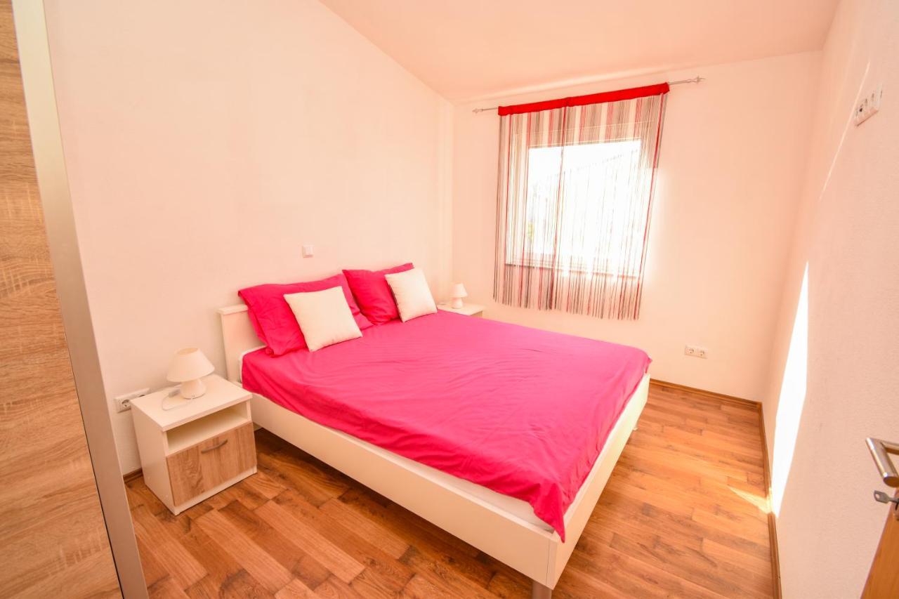 Apartmani Lukic Vir Bagian luar foto