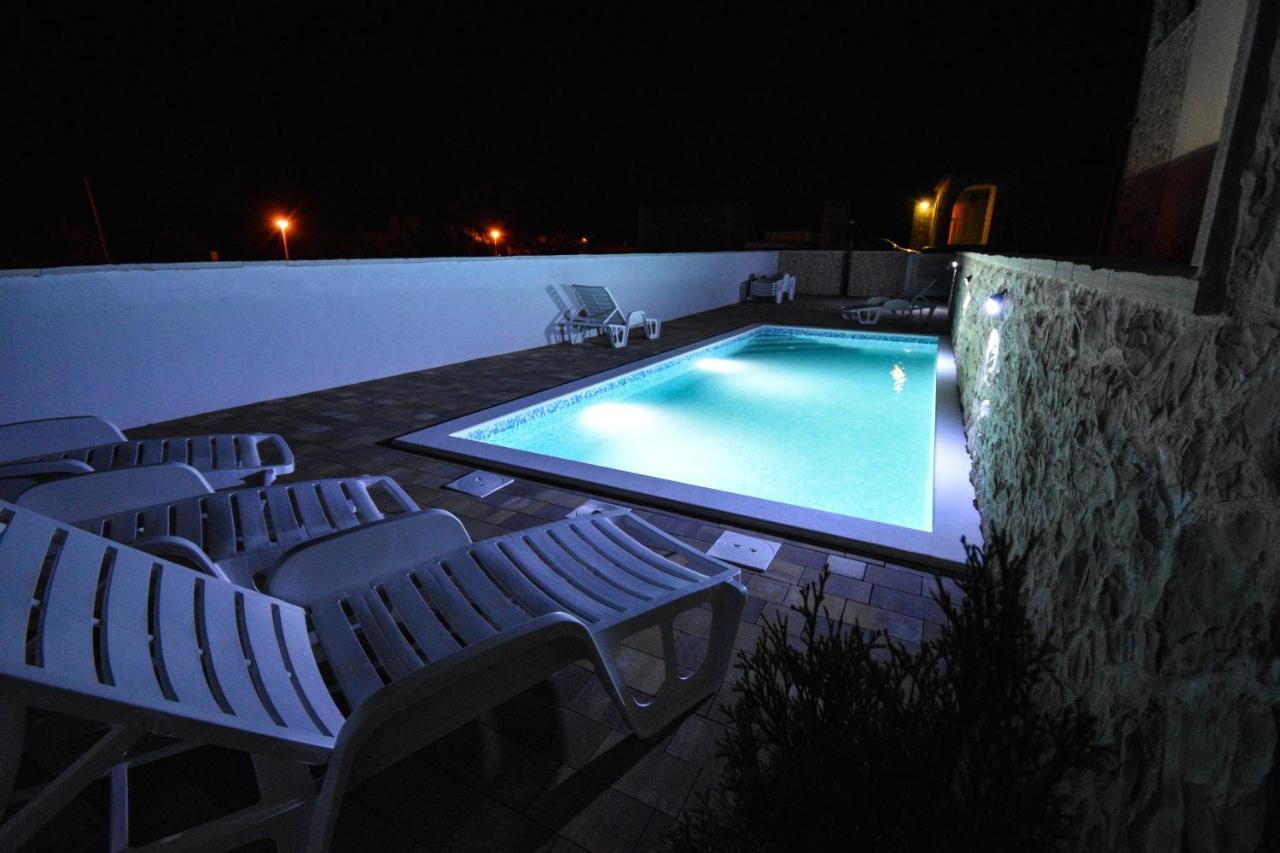 Apartmani Lukic Vir Bagian luar foto
