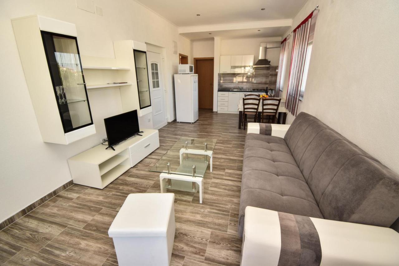 Apartmani Lukic Vir Bagian luar foto